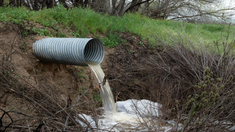 10 Benefits of Getting a Sewer Scope Inspection Before Buying a New Home